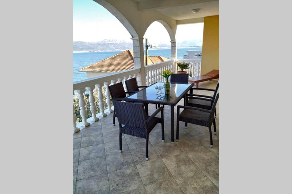 Apartmen Karmen 2 Trogir Exterior foto