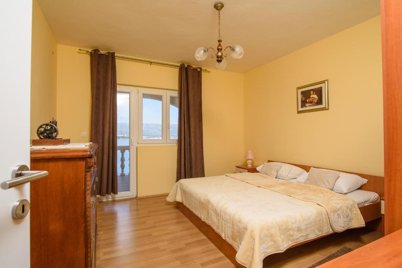 Apartmen Karmen 2 Trogir Exterior foto