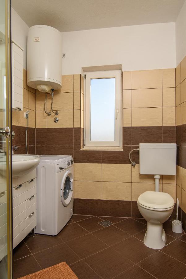Apartmen Karmen 2 Trogir Exterior foto